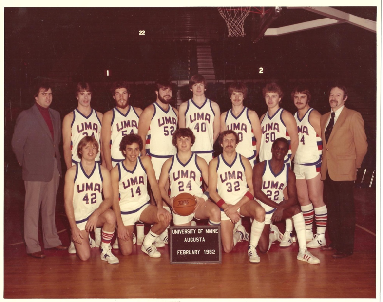 1981-82 Men's basketball team.